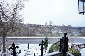 Niagara Grandview Boutique hotel