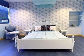 Gorilla Hills Hua Hin Hotel