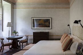 Borgo Pignano Tuscany