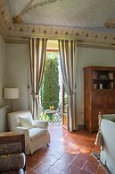 Borgo Pignano Volterra Tuscany