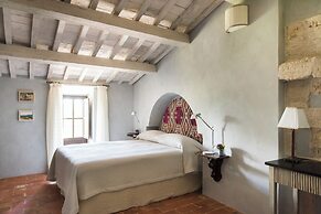 Borgo Pignano Volterra Tuscany