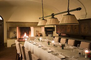 Borgo Pignano Tuscany