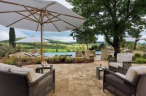 Borgo Pignano Volterra Tuscany