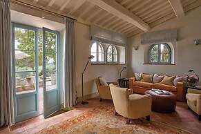 Borgo Pignano Volterra Tuscany