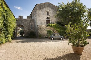 Borgo Pignano Tuscany