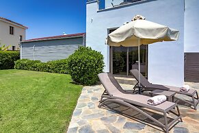 Platzia Beach Villas