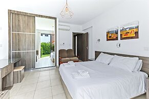 Platzia Beach Villas