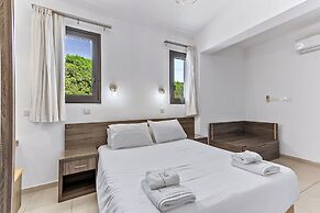 Platzia Beach Villas