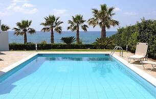 Platzia Beach Villas