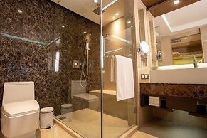 Graceland Bangkok Hotel