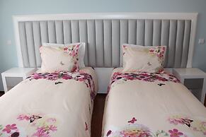 Grande Oceano Guest House