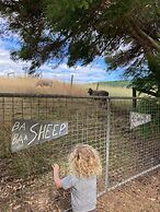 Daysy Hill Country Cottages