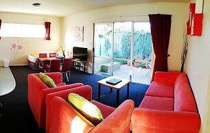 Ann’s Volcanic Motel