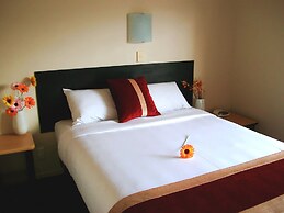 Ann’s Volcanic Motel