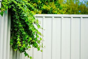 Ann’s Volcanic Motel