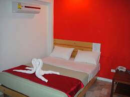 Phuket7-inn Hotel
