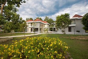 Thanh Tan Hot Springs By Fusion