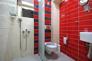 Principal New Leisure Hotel