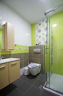 Principal New Leisure Hotel