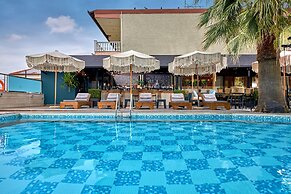 Principal New Leisure Hotel