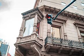 Mérit San Telmo by Amérian