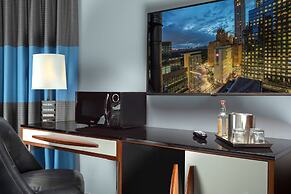 6 Columbus Central Park Hotel