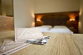 Hotel Zirngast