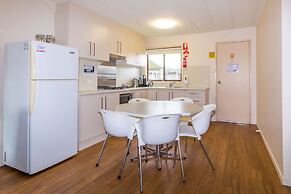 Wollongong Surf Leisure Resort