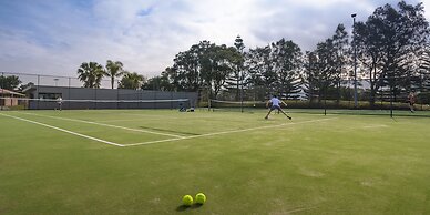 Wollongong Surf Leisure Resort