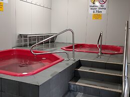 Wollongong Surf Leisure Resort