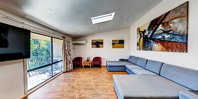 Wollongong Surf Leisure Resort