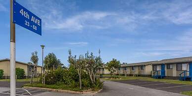 Wollongong Surf Leisure Resort