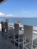 Villa Agung Beach Inn