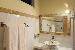 Villa Agung Beach Inn