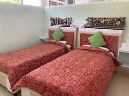 Villa Agung Beach Inn