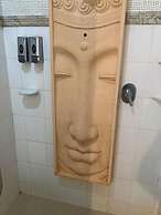 Villa Agung Beach Inn