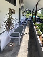 Villa Agung Beach Inn