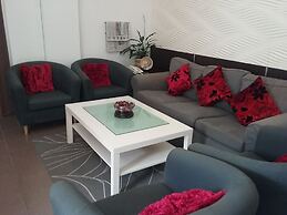 GinaSuite Kompleks27 Hotel