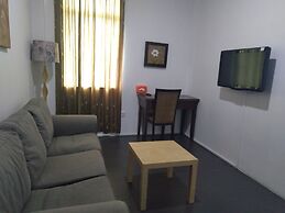 GinaSuite Kompleks27 Hotel