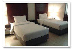 GinaSuite Kompleks27 Hotel