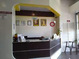 GinaSuite Kompleks27 Hotel