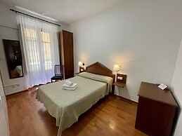 Arteaga Hostal & Baños Árabes Elvira