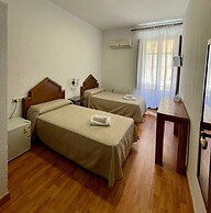 Arteaga Hostal & Baños Árabes Elvira