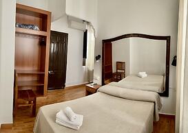 Arteaga Hostal & Baños Árabes Elvira