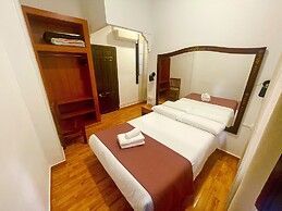 Arteaga Hostal & Baños Árabes Elvira
