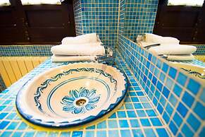 Arteaga Hostal & Baños Árabes Elvira