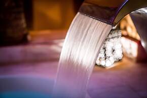 Arteaga Hostal & Baños Árabes Elvira