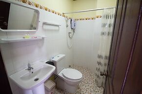 Villa Somphong
