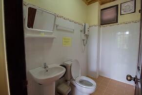 Villa Somphong