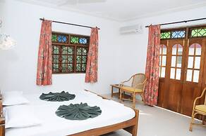 D'souza's Holiday Homes